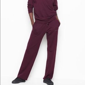 Vs boyfriend pants